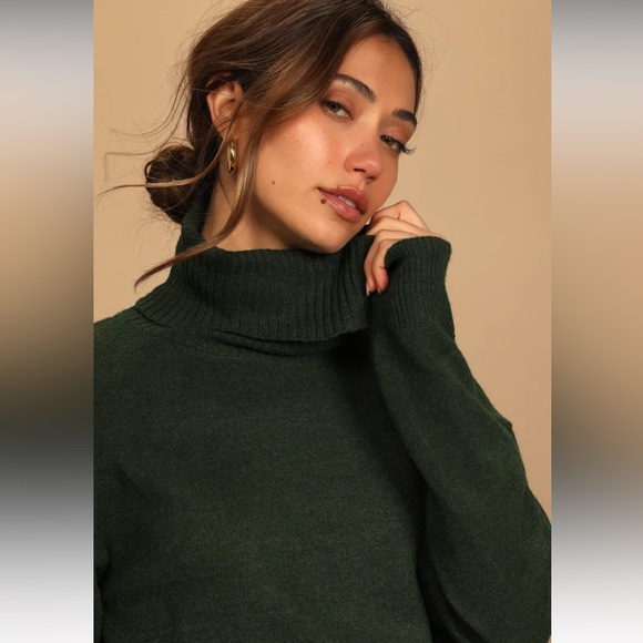 Amazing Memories Emerald Green Cowl Neck Turtleneck Sweater - Picture 2 of 5